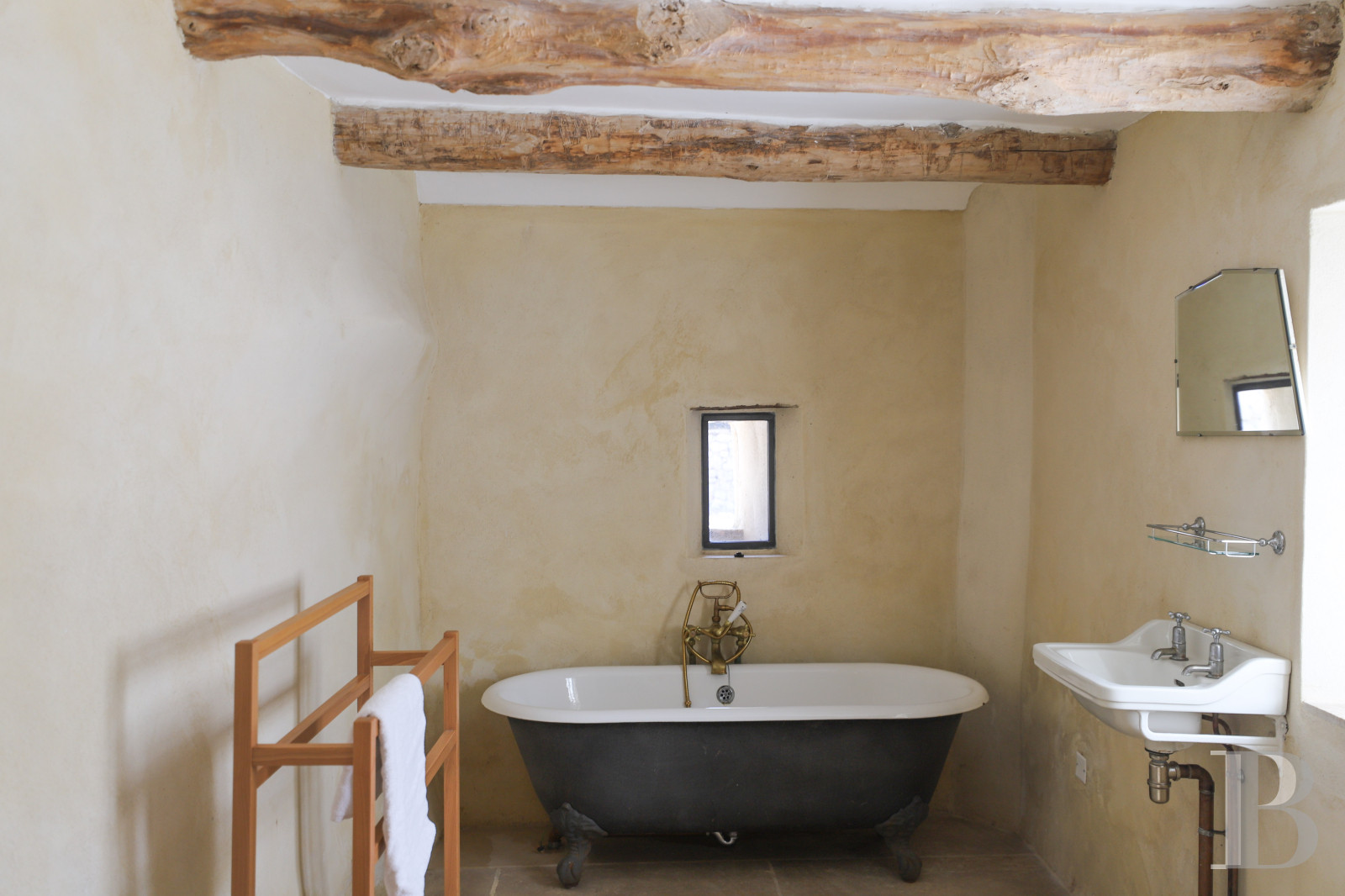 Dans le Gard, au sud d’Anduze, un vaste mas sur un domaine de 130 hectares - photo  n°18